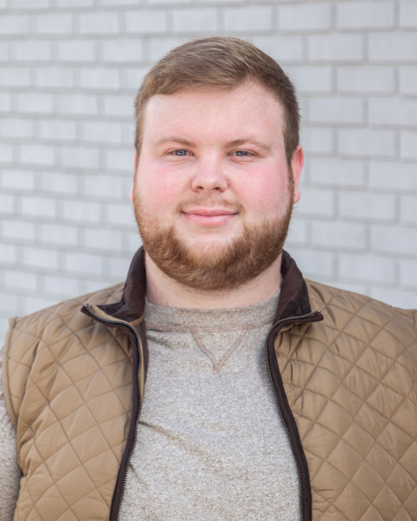 Headshot_Ethan Cribb.jpg (219 KB)