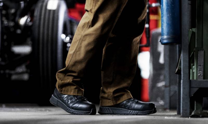 Manufacturing Page Header_Mobile@2x.jpg (45 KB)